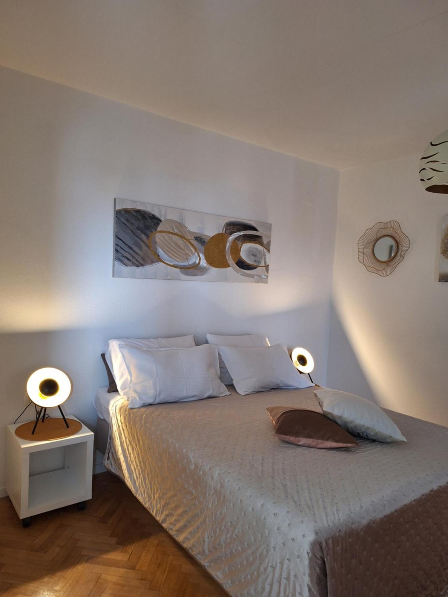 נובליה Apartments Miki 2 מראה חיצוני תמונה